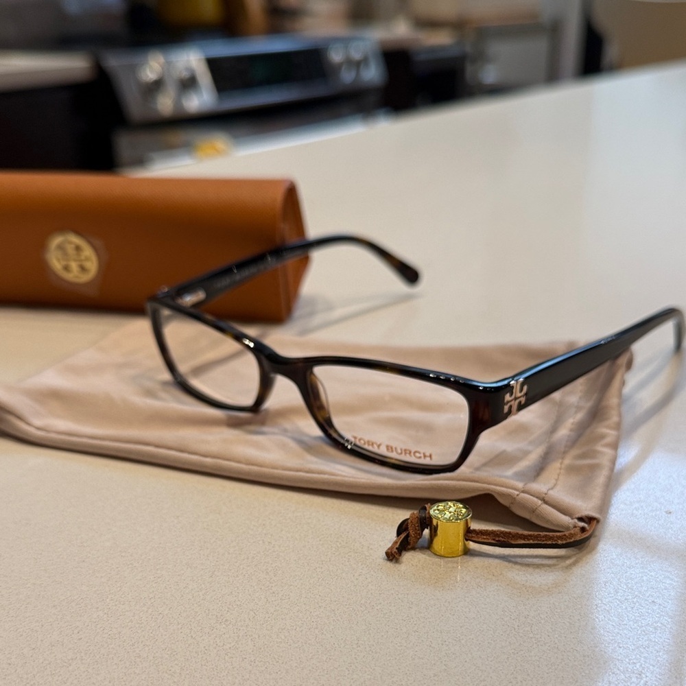 🆕 Tory Burch Eyeglasses, Dark Tortoise, Demo Lens, Brown with Monogram